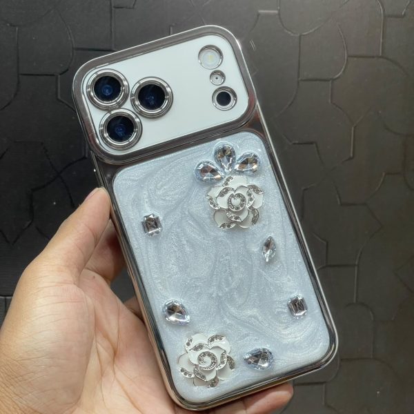 Simple 3D rhinestone Flower Design back cover For iphone